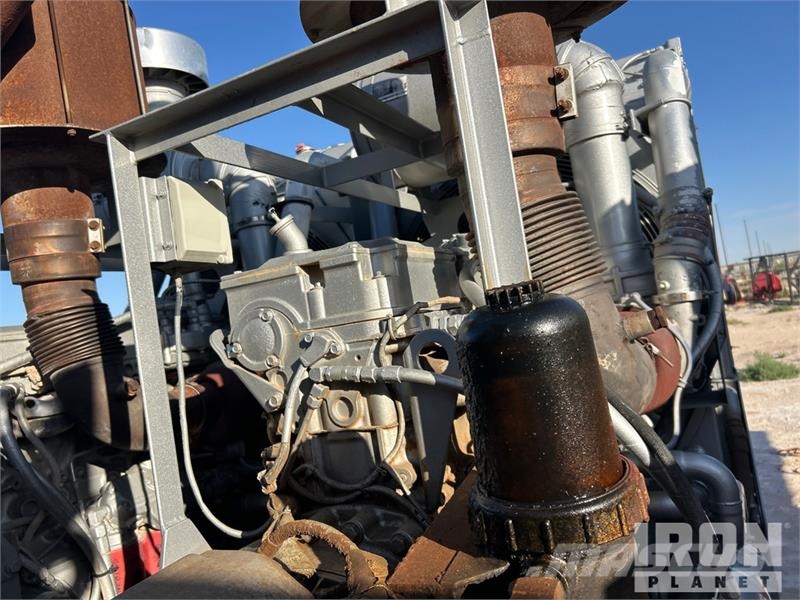  Pratt Industries 44 ft Double Triplex Frac Pump Oprema za preradu