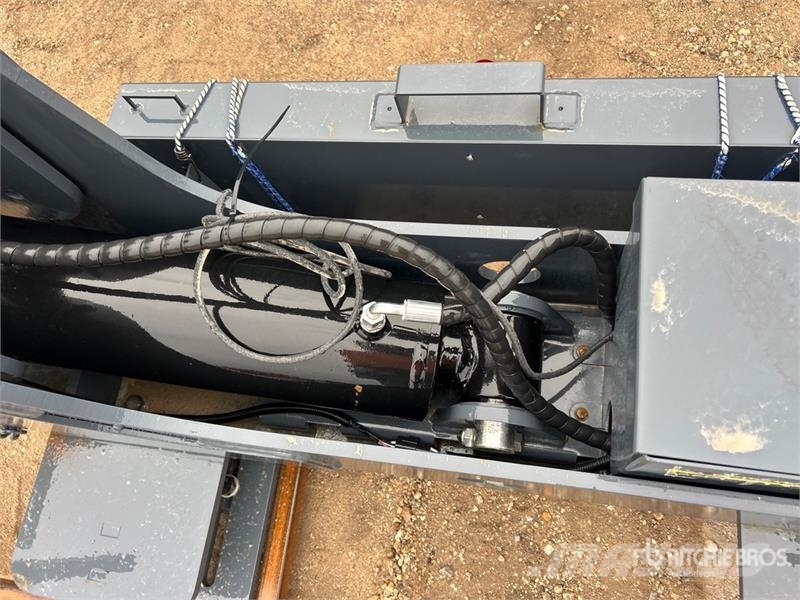  Promech FW80 Electric Fifth Wheel Wrecker Attachme معدات النقل - غير ذلك