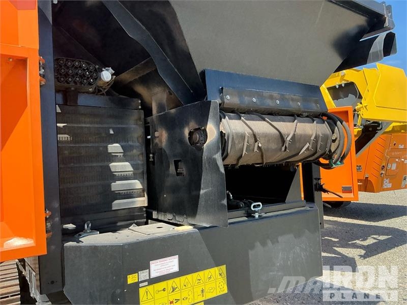 Pronar 20.55GH Tracked Trommel Screen Trummlid