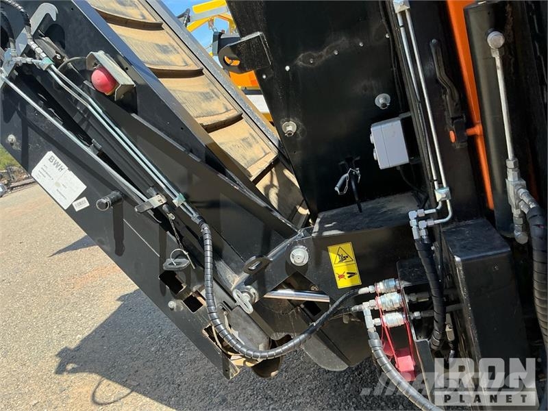Pronar 20.55GH Tracked Trommel Screen Trummlid