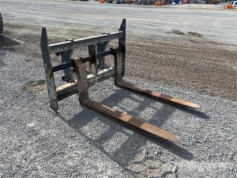  Q/C Wheel Loader Forks - Fits John Deere 524L Паллетные вилы для фронтальных погрузчиков