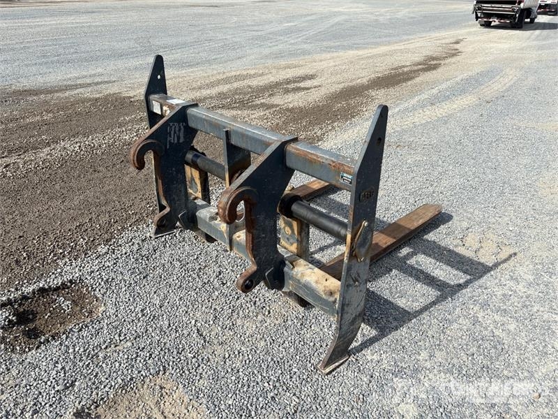  Q/C Wheel Loader Forks - Fits John Deere 524L Паллетные вилы для фронтальных погрузчиков