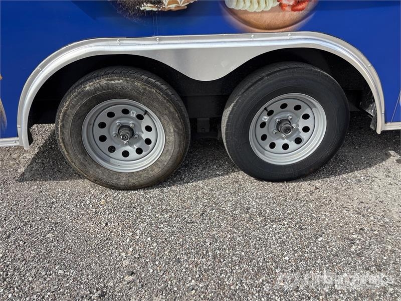 Quality Cargo 12 ft T/A Food Concession Trailer 기타 트레일러