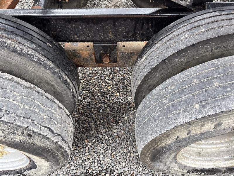  Quality FB T/A 3 Car Open Gooseneck Car Carrier Tr 車両運搬用トレーラー