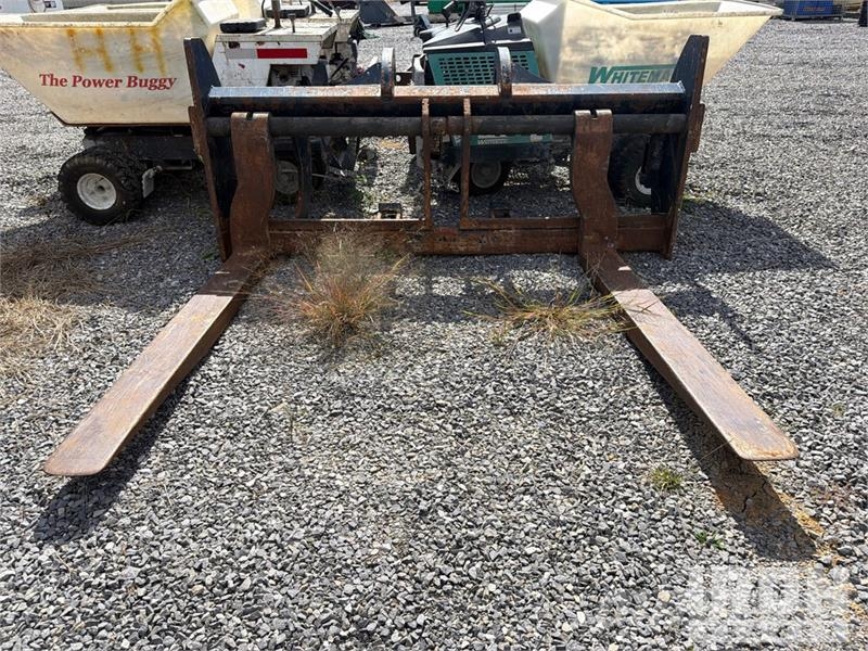 Quantity of (1) 72 in 6 ft Fork Attachment - Fits Vilice