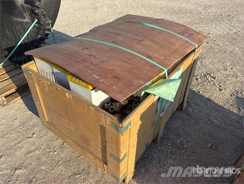 Quantity of (1) Crate of 735, C20 Block Outros componentes