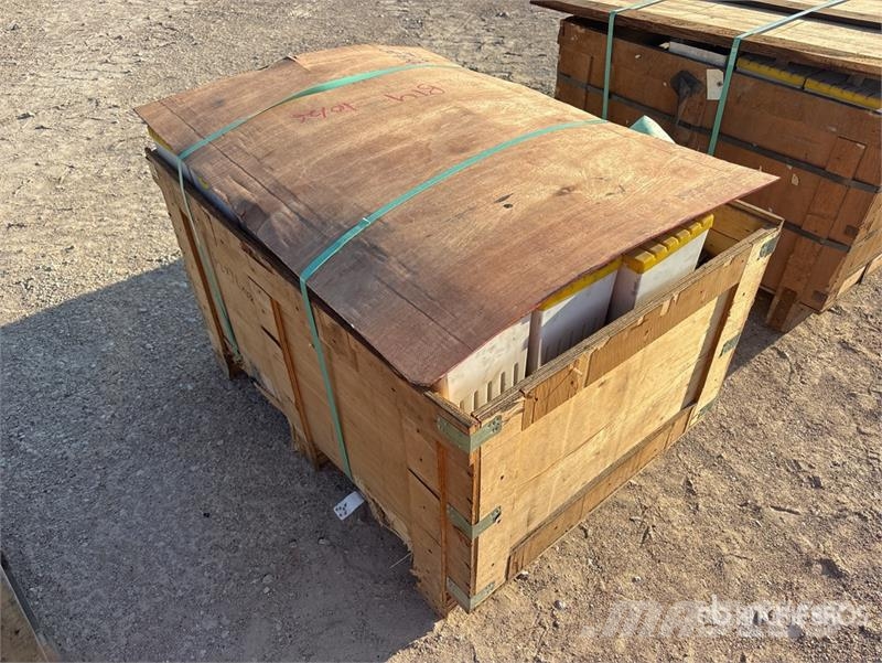 Quantity of (1) Crate of 735, C20 Block Outros componentes