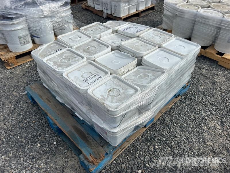  Quantity of (1) Crates of 3 in Fasteners (Unused) 其他