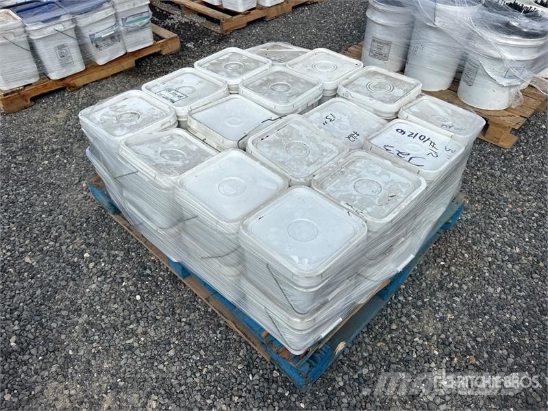  Quantity of (1) Crates of 3 in Fasteners (Unused) 其他