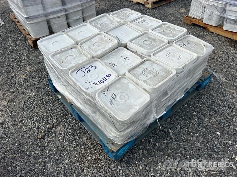  Quantity of (1) Crates of 3 in Fasteners (Unused) 其他