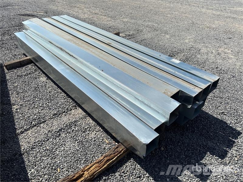 Quantity of (1) Pallet of Gutter Drains 建設機械 - その他