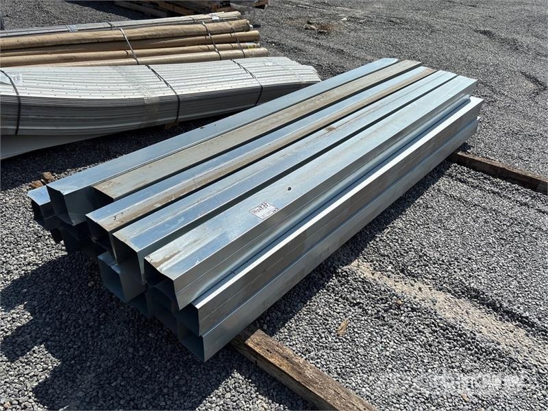 Quantity of (1) Pallet of Gutter Drains 建設機械 - その他