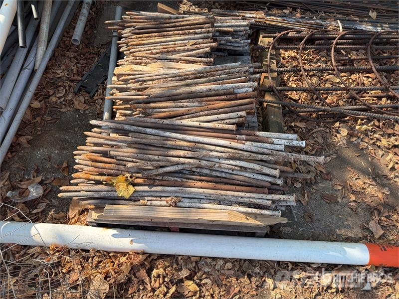  Quantity of (1) Pallets of Concrete form Pins Diger