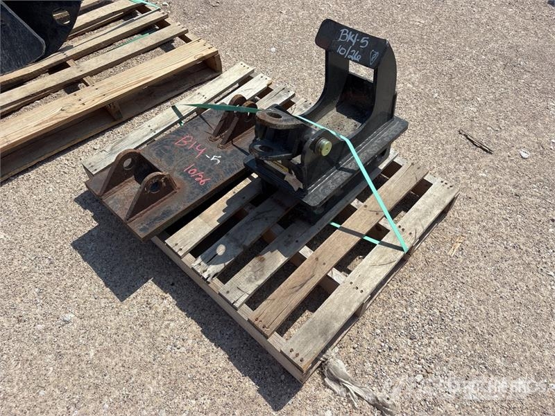 Quantity of (1) QHK Quick Mini Excavator Coupler Uniőes rápidas