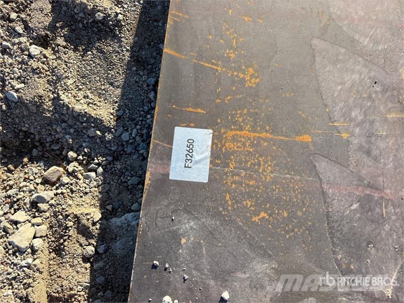  Quantity of (1)  SKLP 4 ft 11 in x 9 ft 11 in (0.7 その他部品