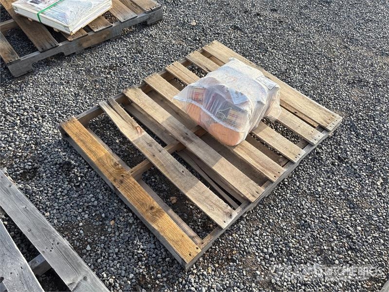 Quantity of (10) 2.4 in x 33 ft Yellow Pack Heavy Other components
