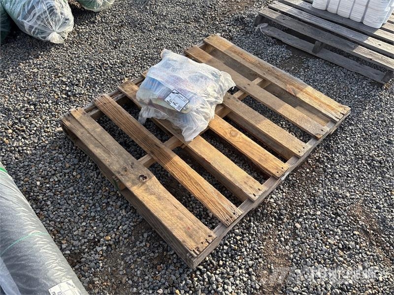 Quantity of (10) 2.4 in x 33 ft Yellow Pack Heavy Other components