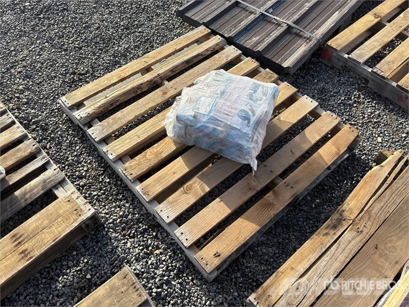 Quantity of (10) 2.4 in x 33 ft Blue Pack Heavy Du Outros componentes