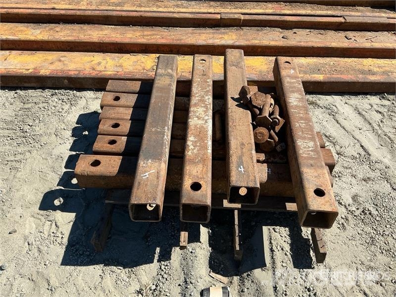  Quantity of (10) 4 ft Spreader Bar Andet tilbehør