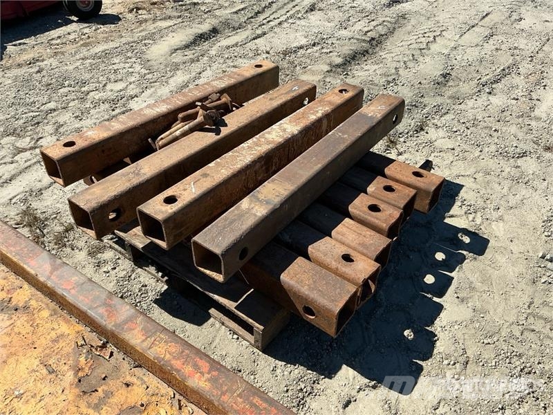  Quantity of (10) 4 ft Spreader Bar Andet tilbehør