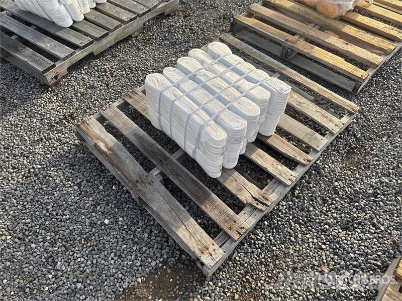 Quantity of (10) 5.5 in x 13 ft Heavy Duty Industr Other components