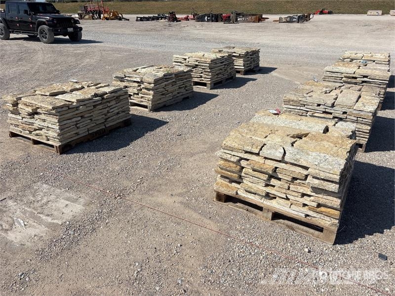 Quantity of (10) Pallets of Lueders Texas Buff Rou Landbruk - Annet