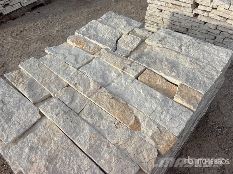  Quantity of (10) Pallets of Austin Texas White Nic Egyéb mezőgazdasági gépek