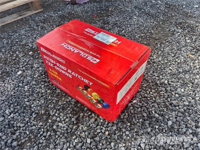 Quantity of (100) 3.5M Ratchet Straps (Unused) Outros componentes