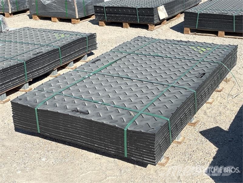  Quantity of (12)  KJ K1222 86 in x 47 in Polyethyl معدات النقل - غير ذلك