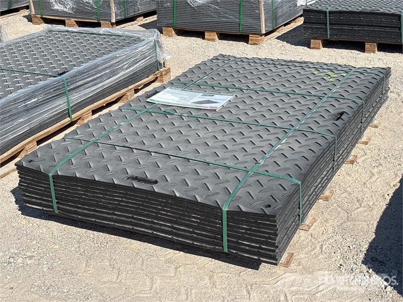  Quantity of (12)  KJ K1222 86 in x 47 in Polyethyl معدات النقل - غير ذلك