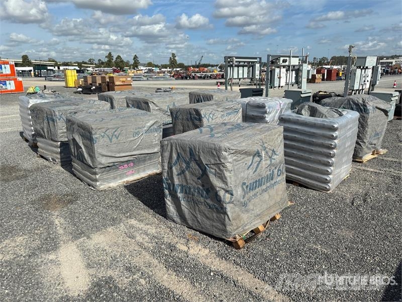  Quantity of (12) Pallets of Summit 60 Underlayment Подъемно-транспортное оборудование и грузовые лифты