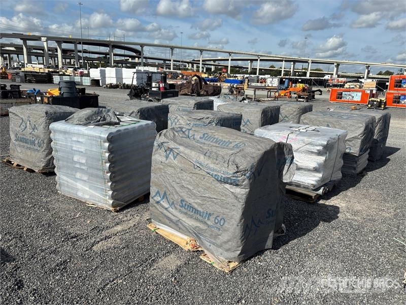  Quantity of (12) Pallets of Summit 60 Underlayment Подъемно-транспортное оборудование и грузовые лифты