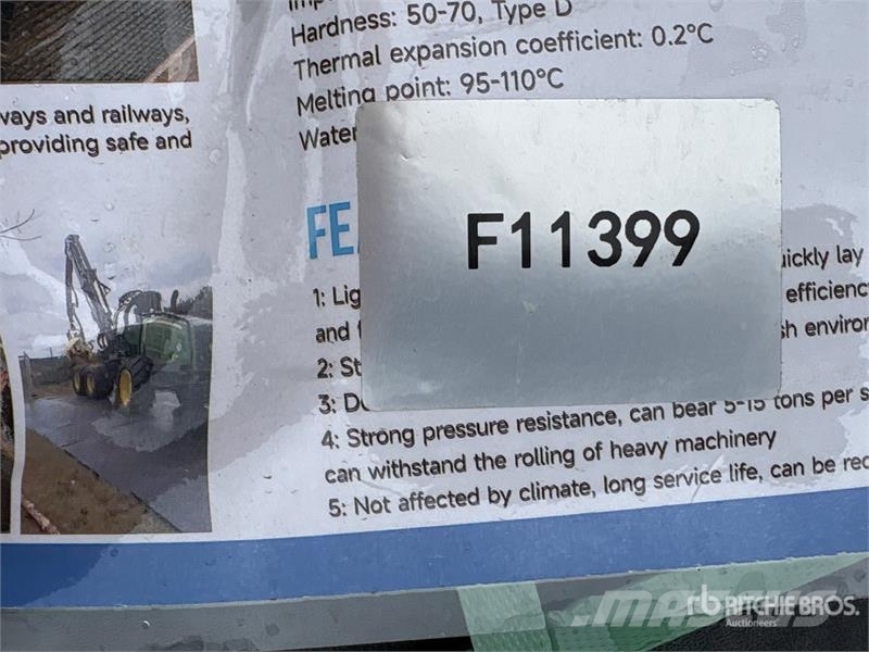  Quantity of (12)  SKLP SK-LJB12 Polyethylene Traff معدات النقل - غير ذلك
