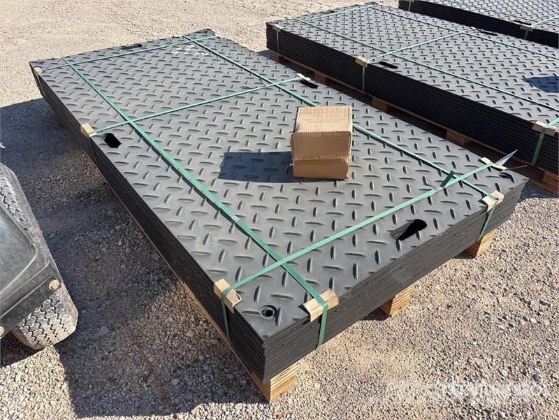  Quantity of (12)  SKLP SK-LJB12 94 in x 47 in Poly Acessórios e peças sobressalentes para equipamento de perfuração