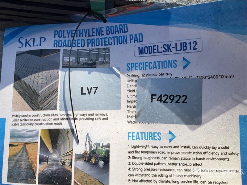 Quantity of (12) SKLP SK-LJB12 94 in x 47 in Road Muut