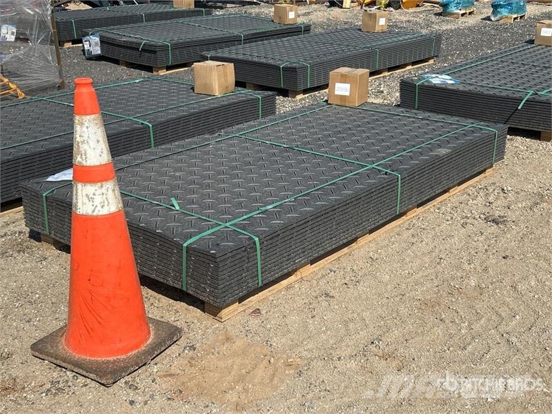  Quantity of (12)  SKLP SK-LJB12 95"x 47.5" (Unused مكونات أخرى
