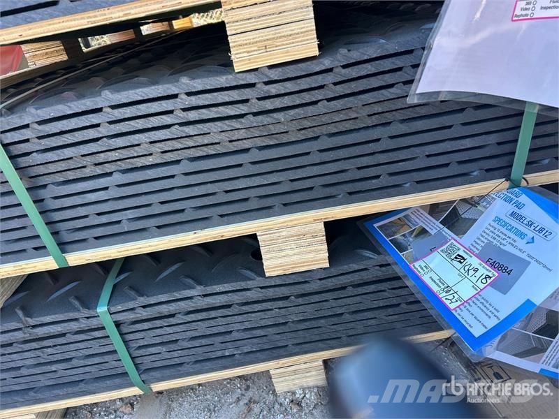 Quantity of (12) SKLP SK-LJB12 94 in x 47 in Road Ostale kargo komponente