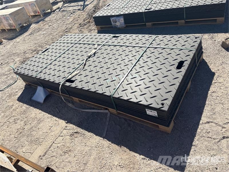 Quantity of (12) SKLP SK-LJB12 94 in x 47 in Poly Piese de schimb si accesorii pentru echipamente de forat