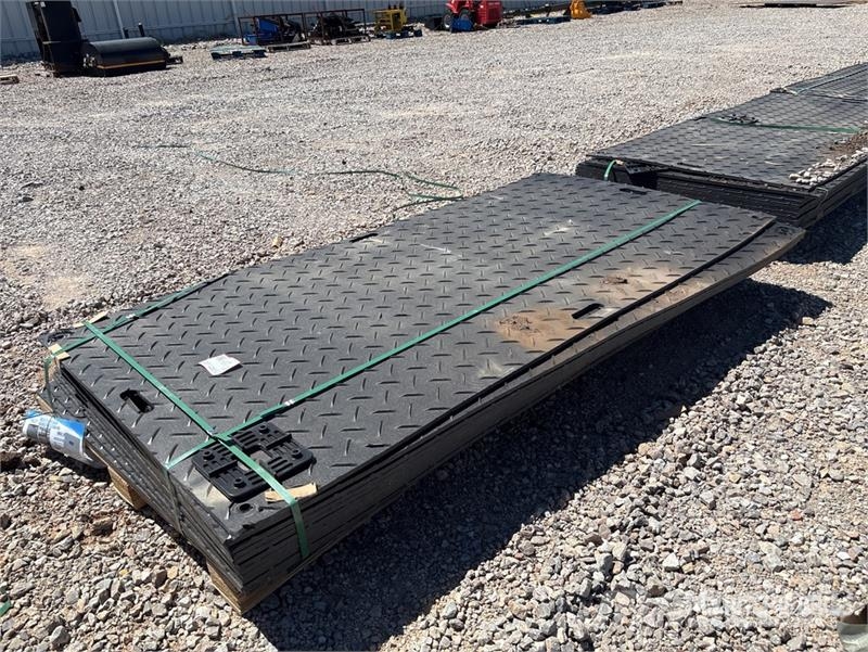 Quantity of (12) SKLP SK-LJB12 94 in x 47 in Poly Ostale kargo komponente