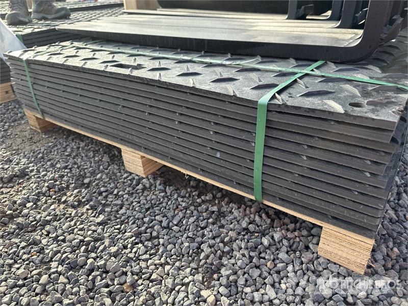 Quantity of (12) SKLP SK-LJB12 94 in x 47 in Road Ostale kargo komponente