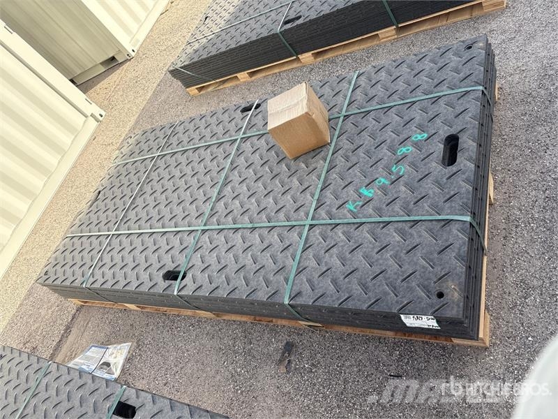 Quantity of (12) SKLP SK-LJB12 94 in x 47 in Road Ostale kargo komponente