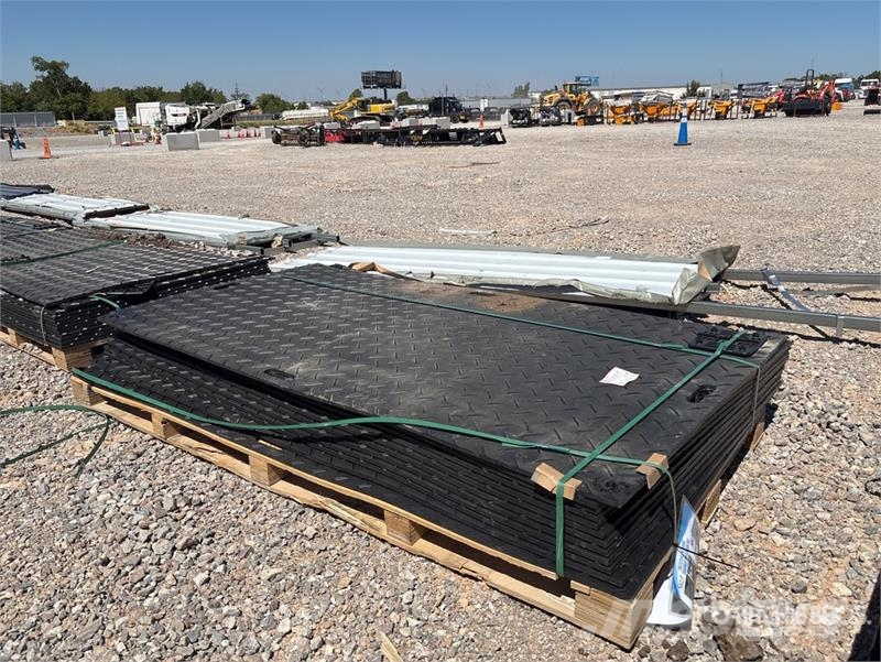 Quantity of (12) SKLP SK-LJB12 94 in x 47 in Poly Ostale kargo komponente