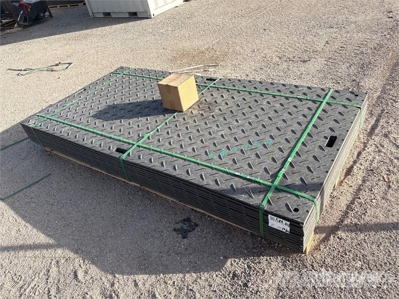 Quantity of (12) SKLP SK-LJB12 94 in x 47 in Poly Borutstyr tilbehør og deler