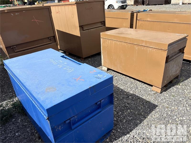  Quantity of (13) Gang Boxes 4824 Drugi deli