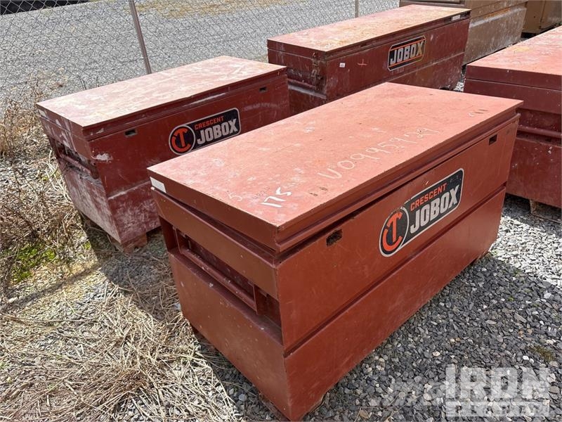  Quantity of (13) Gang Boxes 4824 Drugi deli