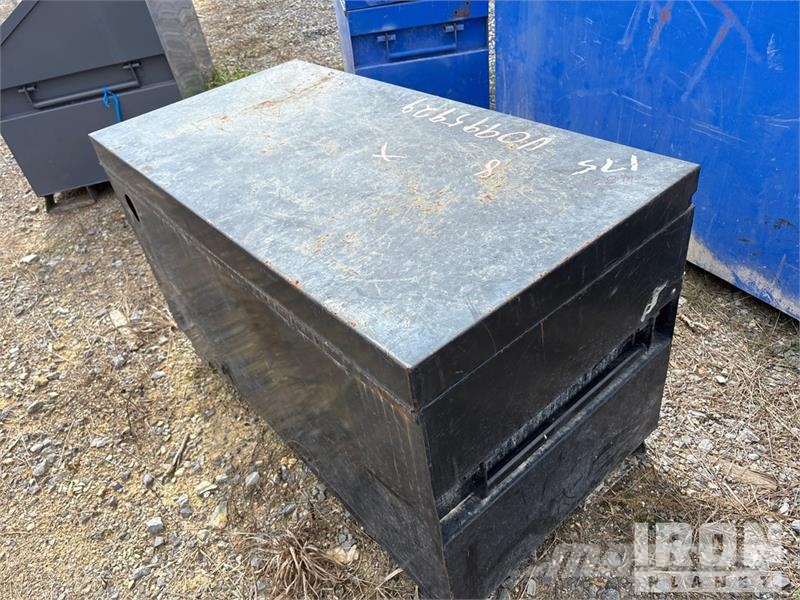  Quantity of (13) Gang Boxes 4824 Drugi deli
