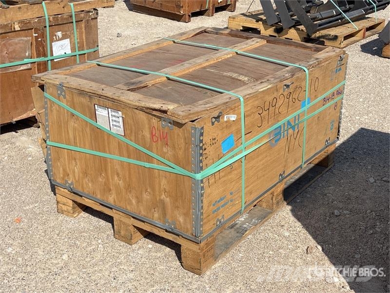 Quantity of (13) Motor M+S MLHSF160S4UPD Drugi deli
