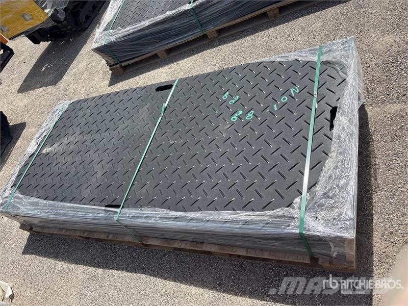 Quantity of (15) FPM Ground Protection Mats (Unus Accesorios y repuestos para equipos de perforación