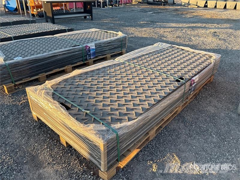 Quantity of (15) FPM Ground Protection Mats (Unus Piese de schimb si accesorii pentru echipamente de forat