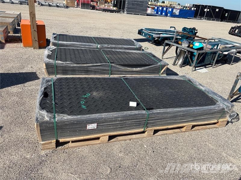 Quantity of (15) FPM Ground Protection Mats (Unus Accesorios y repuestos para equipos de perforación